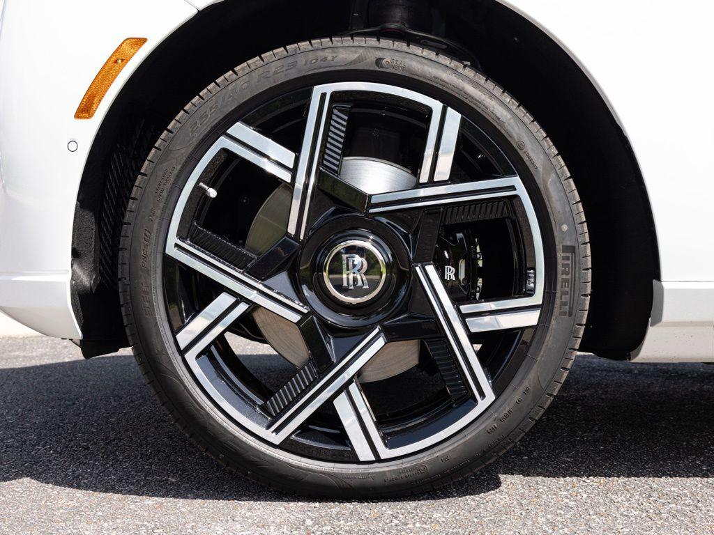 2027 Rolls-Royce Cullinan Black Badge - Photo 91