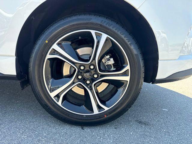 2023 Ford Edge ST