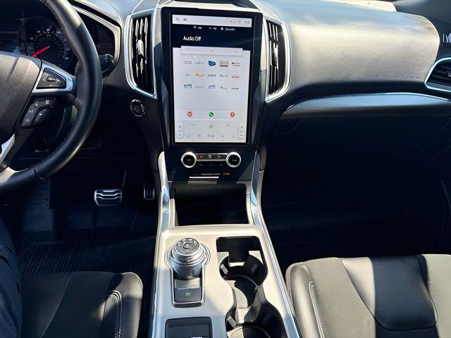 2023 Ford Edge ST