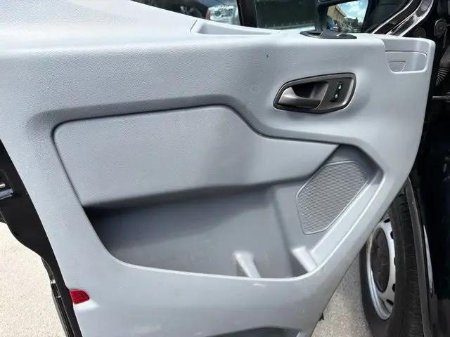 2016 Ford Transit Base