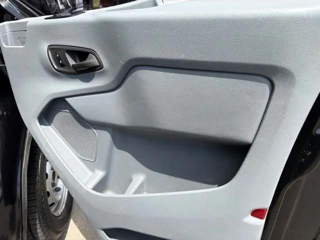 2016 Ford Transit Base