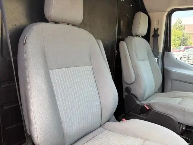 2016 Ford Transit Base