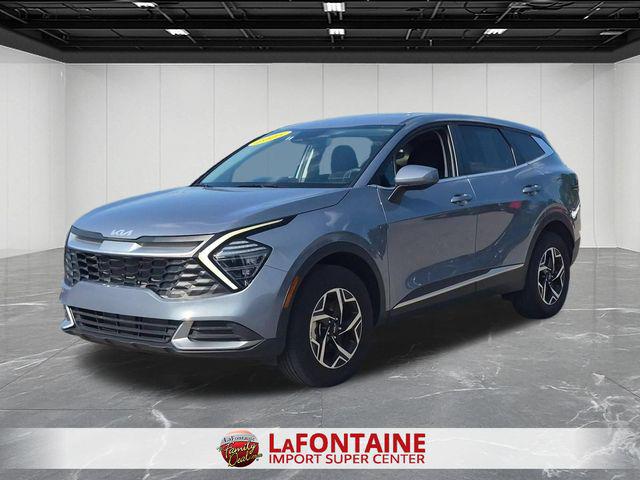 2025 Kia Sportage LX for sale in Dearborn, MI