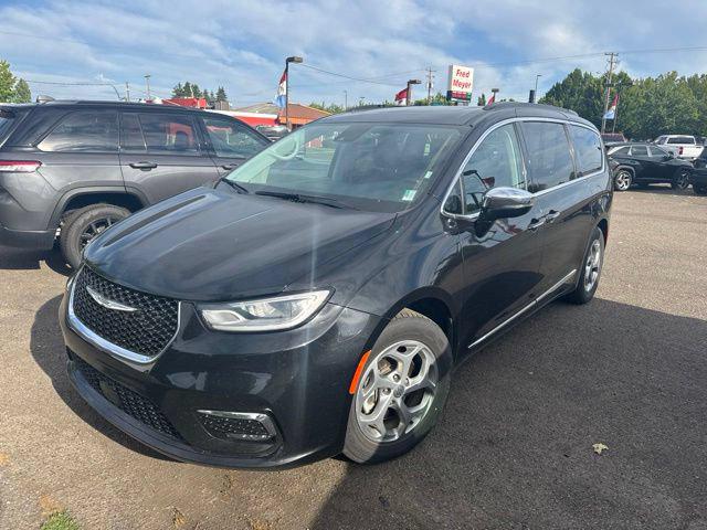 2023 Chrysler Pacifica Limited for sale in Albany, OR