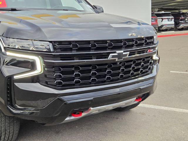 2023 Chevrolet Suburban Z71 - Photo 8