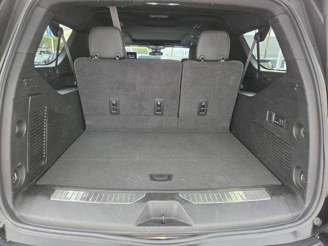 2023 Chevrolet Suburban Z71 - Photo 15