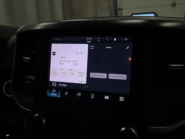2022 Ram 3500 Big Horn Crew Cab 4x4 8' Box