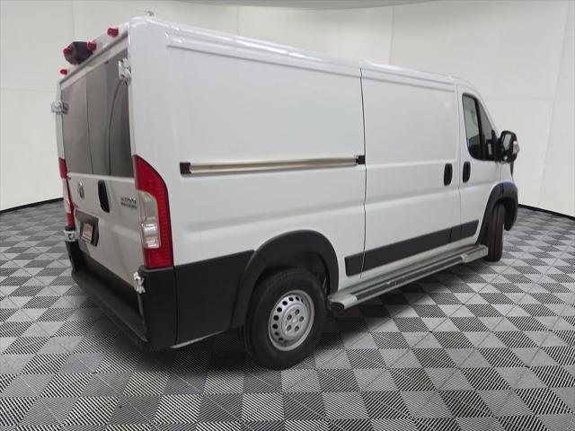 2025 Ram ProMaster 2500 Cargo Van Tradesman Low Roof 136" WB w/Pass Seat