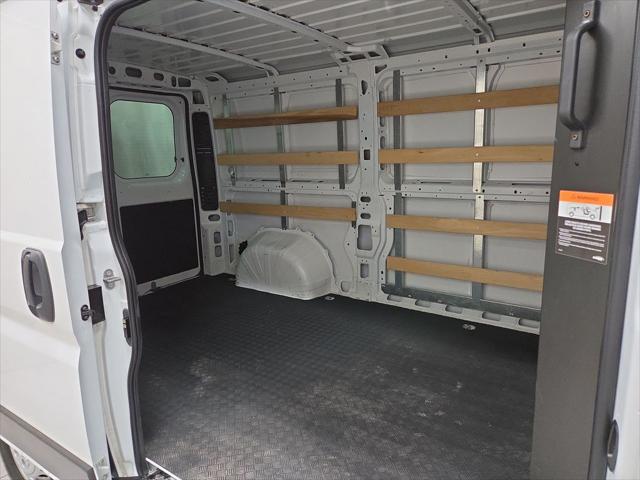 2025 Ram ProMaster 2500 Cargo Van Tradesman Low Roof 136" WB w/Pass Seat