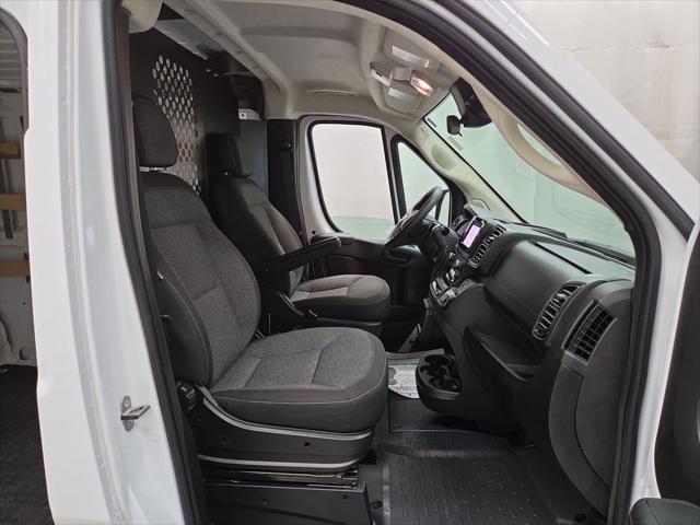 2025 Ram ProMaster 2500 Cargo Van Tradesman Low Roof 136" WB w/Pass Seat