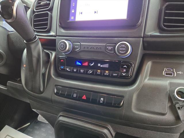 2025 Ram ProMaster 2500 Cargo Van Tradesman Low Roof 136" WB w/Pass Seat