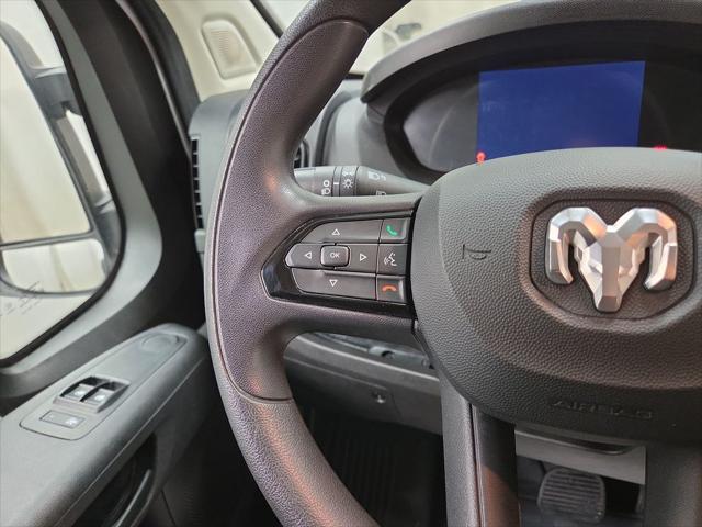 2025 Ram ProMaster 2500 Cargo Van Tradesman Low Roof 136" WB w/Pass Seat