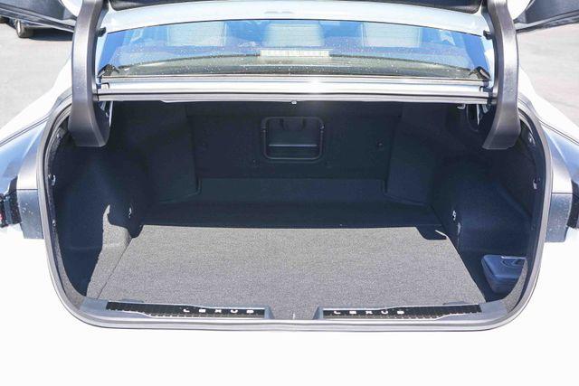 2026 Lexus ES 350 Premium