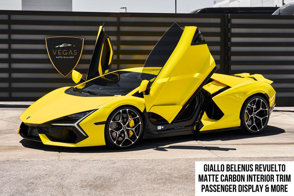 2026 Lamborghini Revuelto 6.5 DCT 4WD's photo
