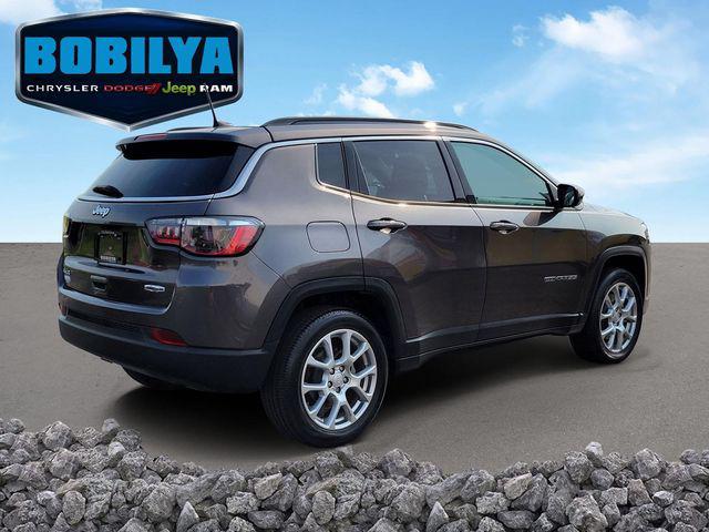 2023 Jeep Compass Latitude Lux FWD