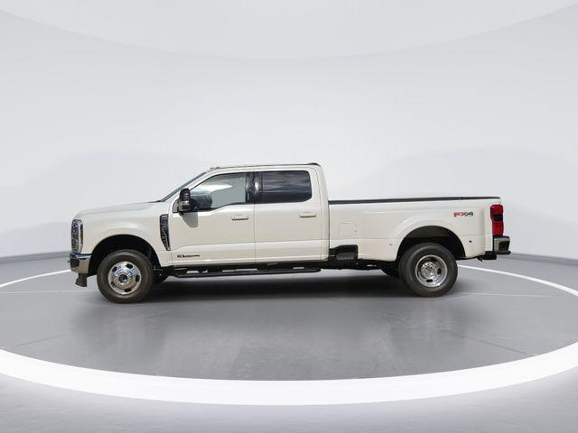2026 Ford F-350 LARIAT for sale in Beeville, TX