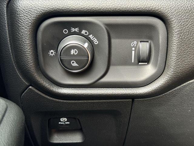 2026 Ram 1500 Warlock Crew Cab 4x4 57 Box