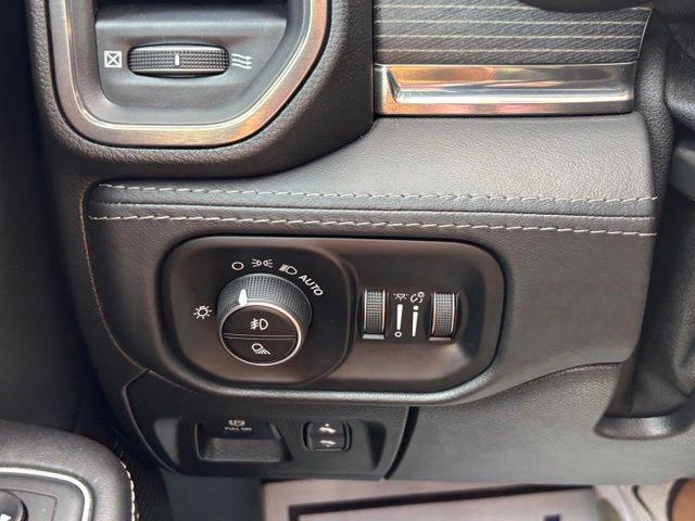 2021 Ram 1500 Limited Crew Cab 4x4 5'7" Box