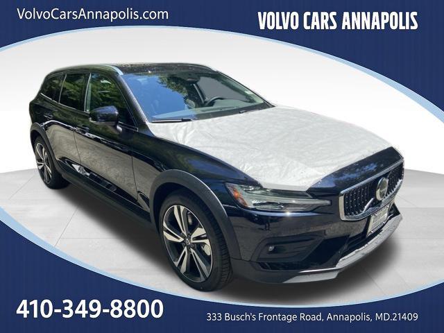 2026 Volvo V60 Cross Country Plus, B5 AWD Gas mild hybrid for sale in Annapolis, MD