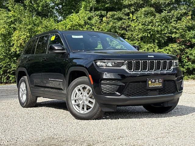 2026 Jeep Grand Cherokee GRAND CHEROKEE LAREDO 4X4