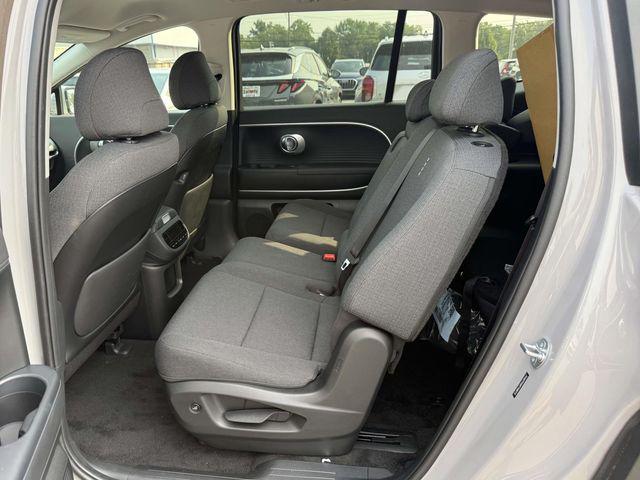 2026 Hyundai IONIQ 9 SE - Photo 14