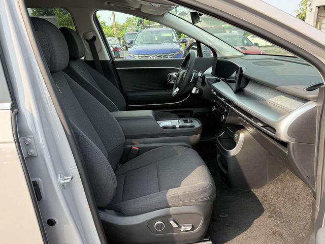 2026 Hyundai IONIQ 9 SE - Photo 15