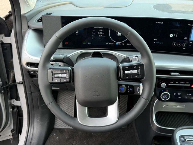 2026 Hyundai IONIQ 9 SE - Photo 17