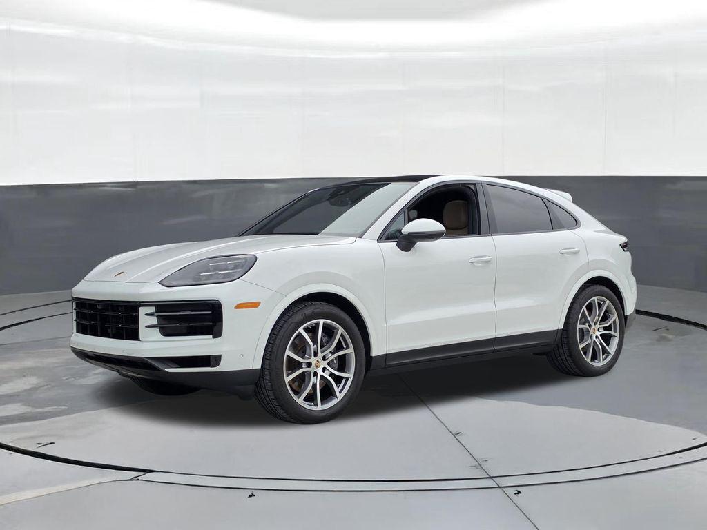 2025 Porsche Cayenne -'s photo
