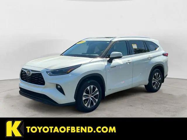 2021 Toyota Highlander Hybrid XLE for sale in Bend, OR