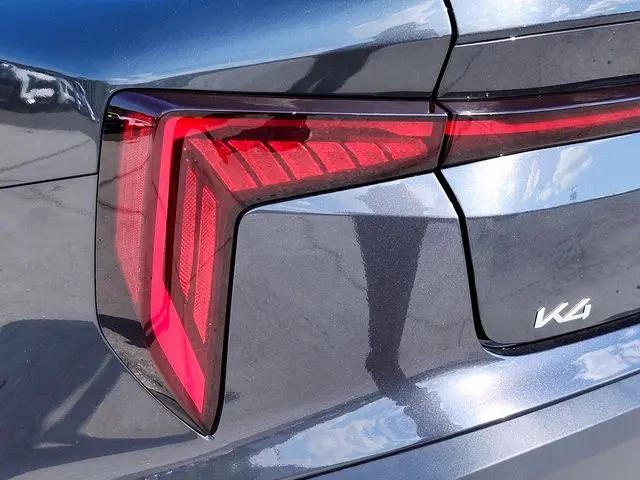 2026 Kia K4 LX