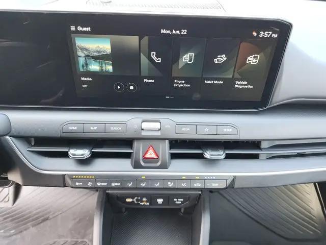 2026 Kia K4 LX