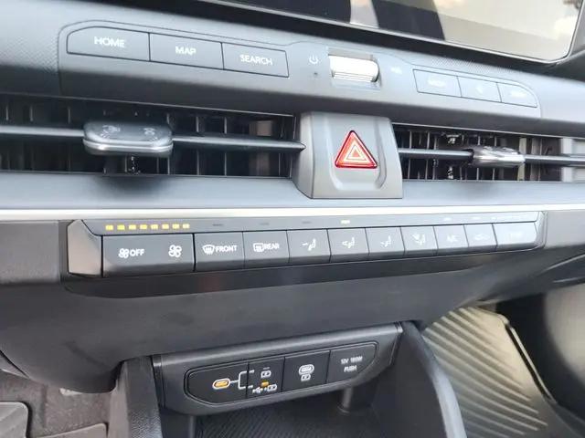2026 Kia K4 LX