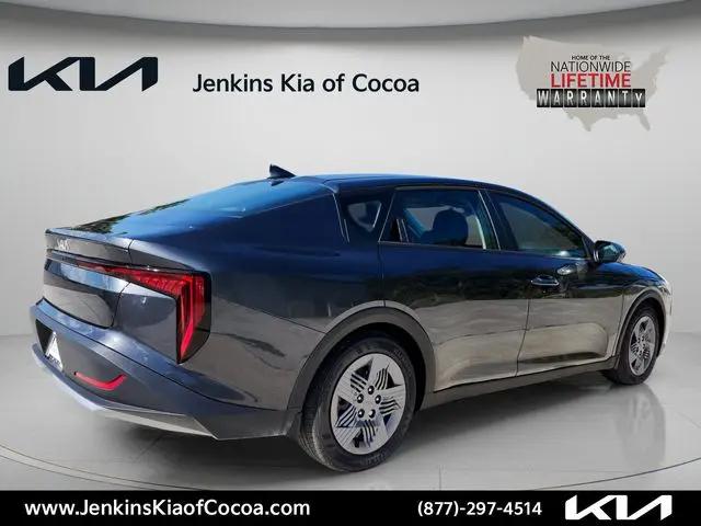 2026 Kia K4 LX
