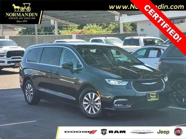 2023 Chrysler Pacifica Hybrid Touring L for sale in San Jose, CA