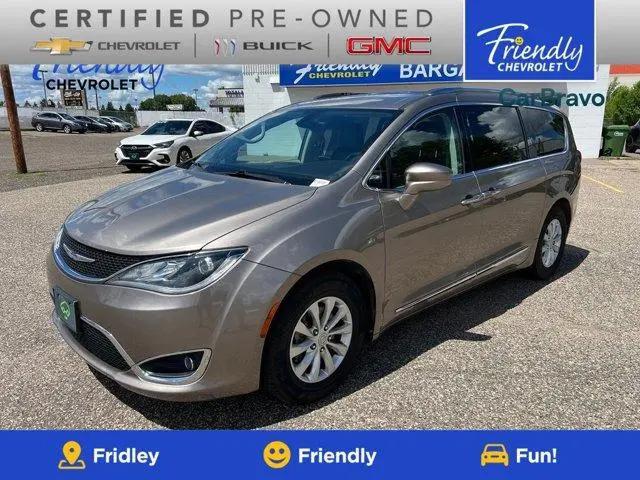 2018 Chrysler Pacifica Touring L for sale in Fridley, MN