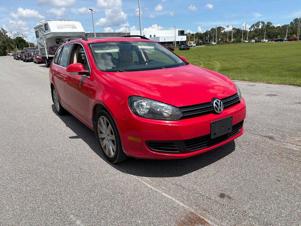 Tornado Red 2014 Volkswagen Jetta SportWagen Wagon Front-Wheel Drive Automatic