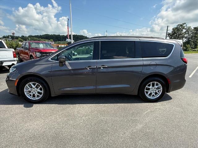2022 Chrysler Pacifica Touring L for sale in Dandridge, TN