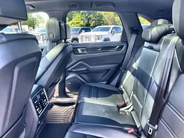 2020 Porsche Cayenne S