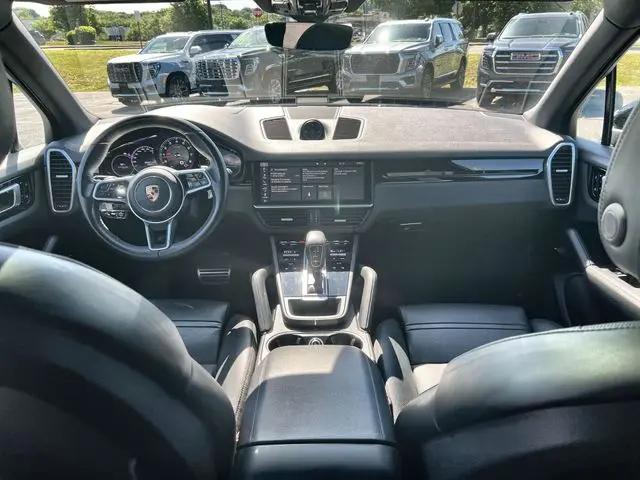 2020 Porsche Cayenne S