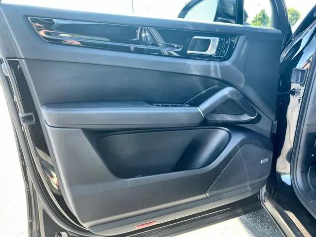 2020 Porsche Cayenne S