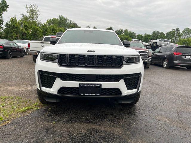 2026 Jeep Grand Cherokee L GRAND CHEROKEE L LAREDO ALTITUDE 4X4 2026 Jeep Grand Cherokee L GRAND CHEROKEE L LAREDO ALTITUDE 4X4