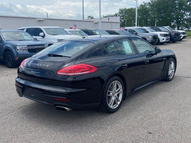 2015 Porsche Panamera 4