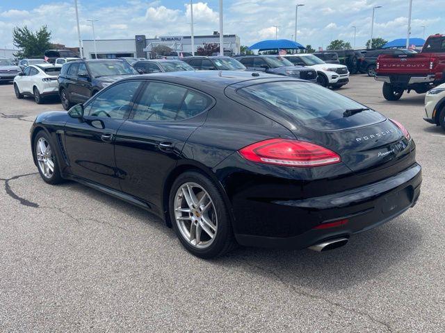 2015 Porsche Panamera 4