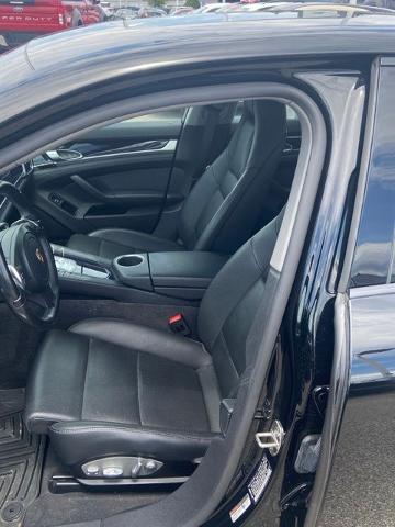 2015 Porsche Panamera 4