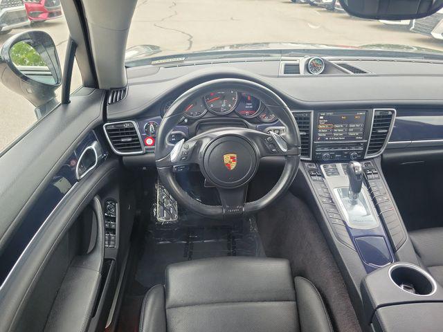 2015 Porsche Panamera 4