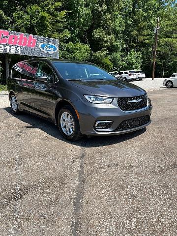 2023 Chrysler Pacifica Touring L for sale in Henderson, TN