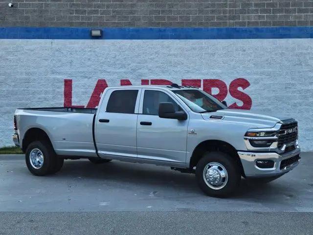 2026 Ram 3500 Tradesman Crew Cab 4x4 8 Box for sale in Little Rock, AR