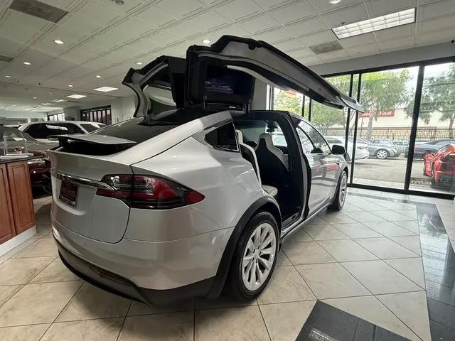 2017 Tesla Model X 75D