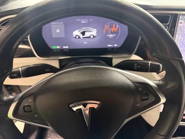 2017 Tesla Model X 75D