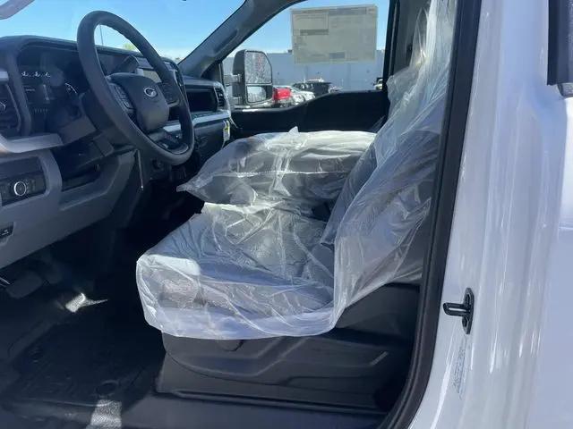2026 Ford F-550 XL